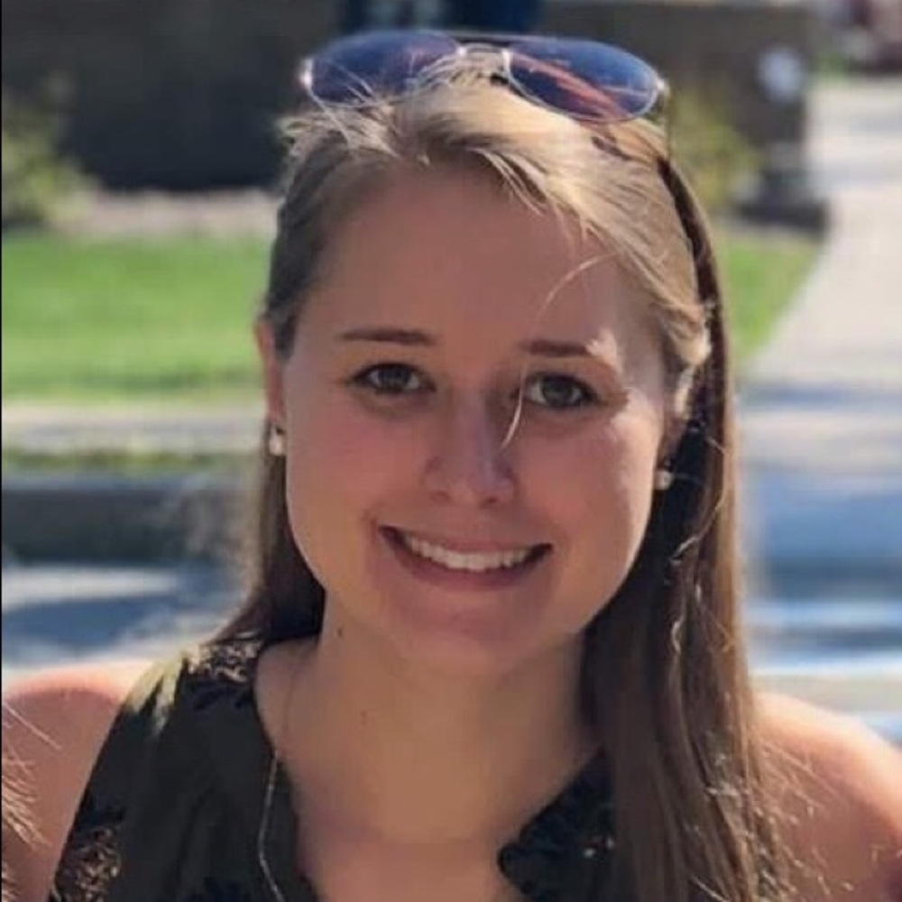 Meet your Posher, Ashley